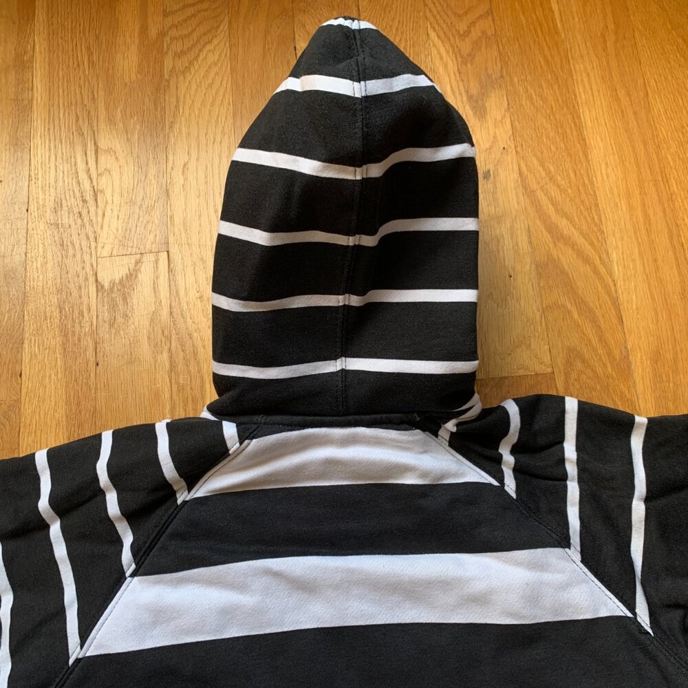 Velocity Quilted Jacket Kids Small - Picture 10 of 14